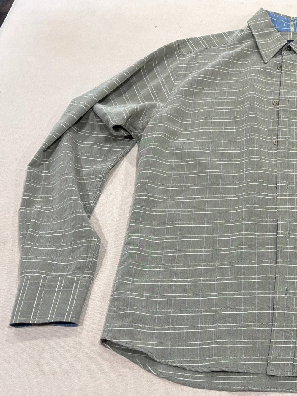 Green Ted Baker London button up long sleeved green/white shirt Size Medium - Picture 4 of 4